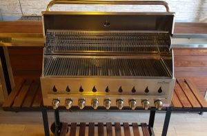 גריל גז מקצועי גדול 1